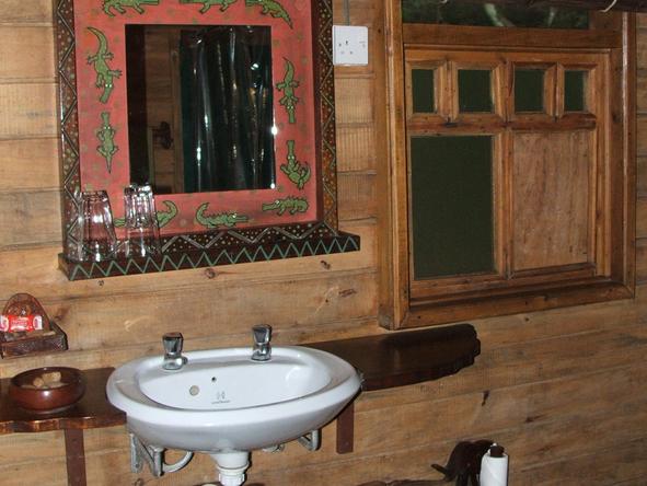 Jacana Safari Lodge - Bathroom 